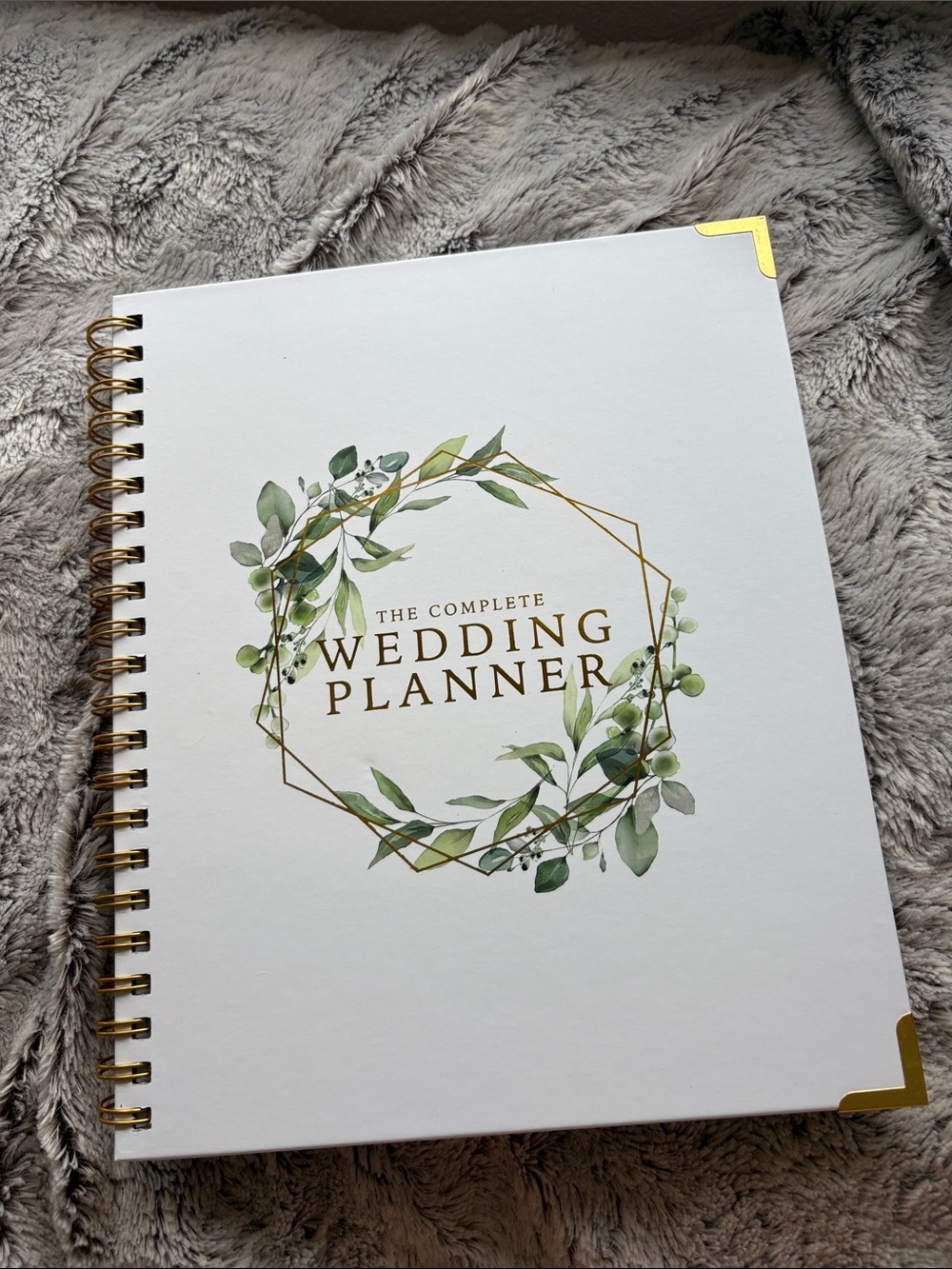 The Complete Wedding Planner - White with Green Leaf Design
